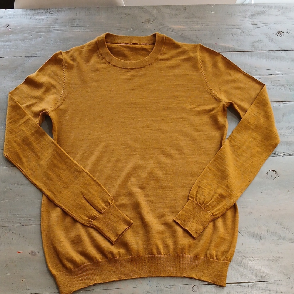 Mustard-colored Wool Sweater